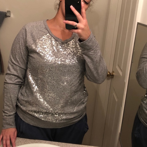 Sweater - Picture 3 of 4